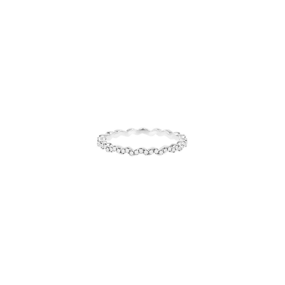 18 Karat White Gold wave ring with White Round Diamonds