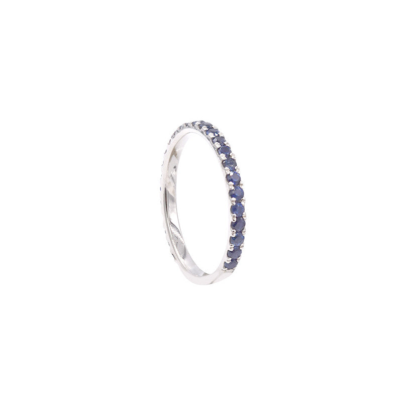 18 Karat White Gold Sapphire Band