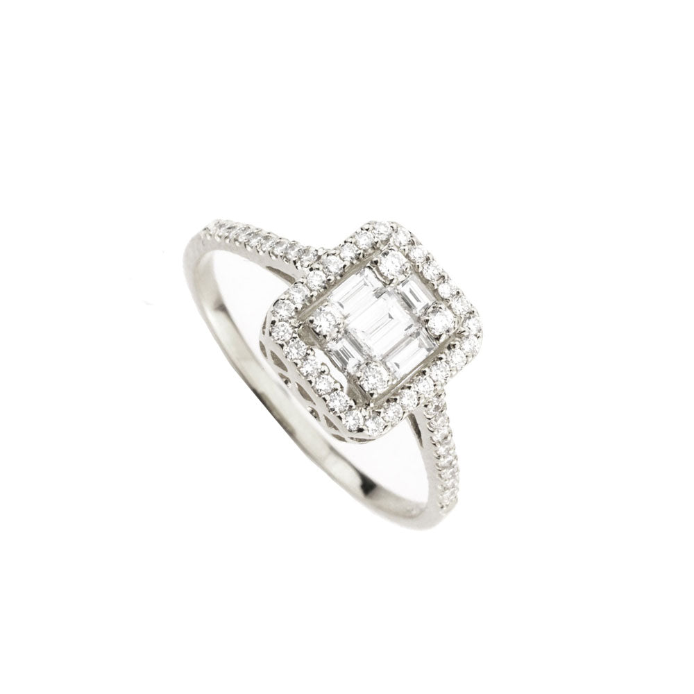 18 Karat White Gold illusion cut Diamond ring