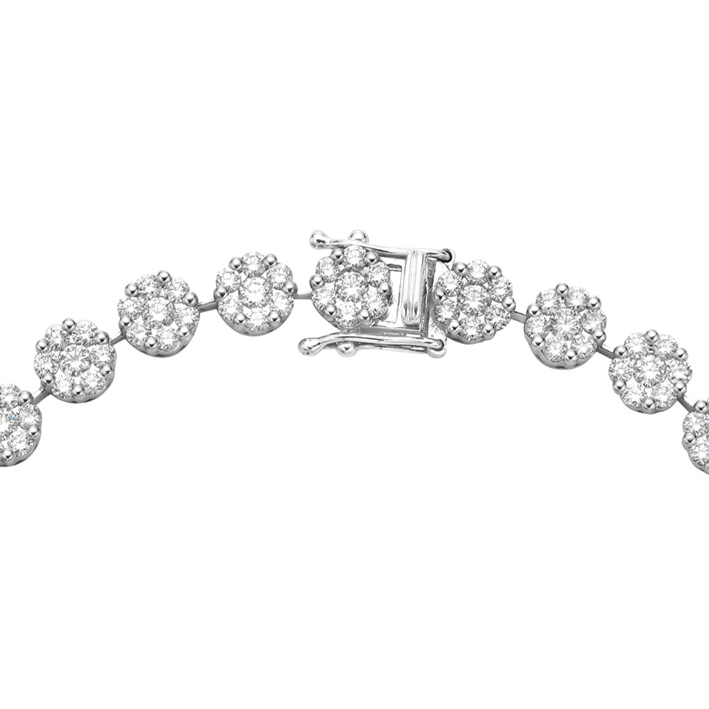 18 Karat White Gold Tennis Bracelet with Diamond stations