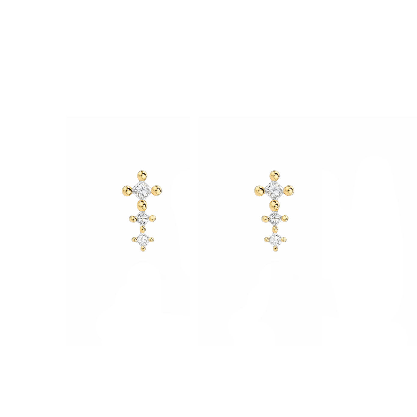 18 Karat Yellow Gold Diamond Studs