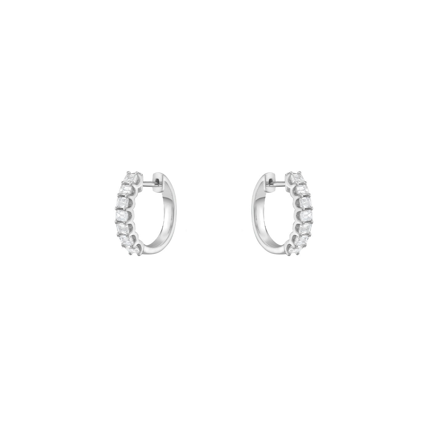 18 Karat White Gold Huggy Emerald cut diamond hoops