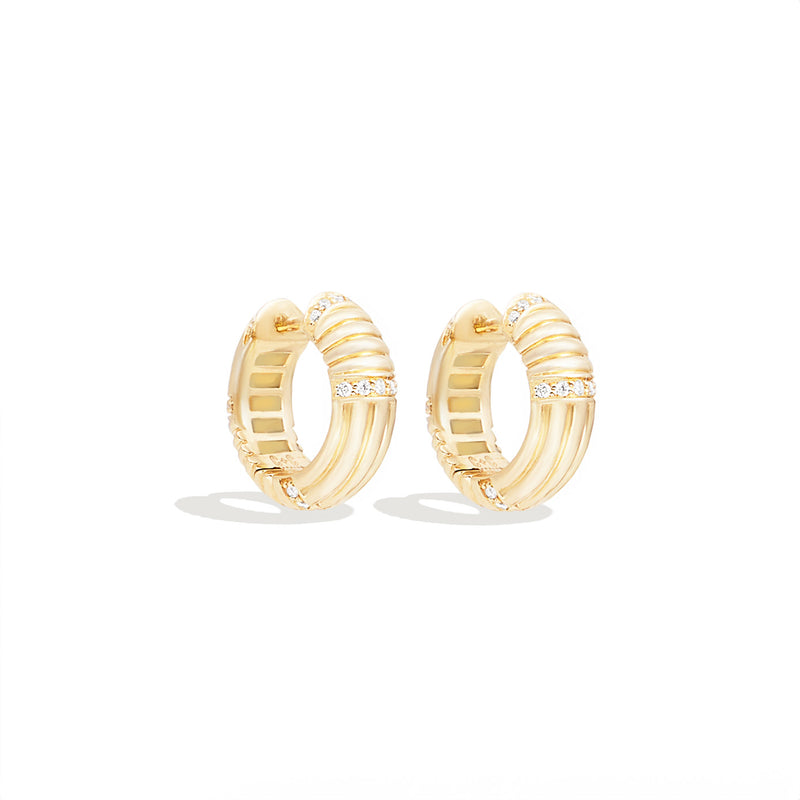 14 Karat Yellow Gold Round Ribbed Huggy Diamond Earrings