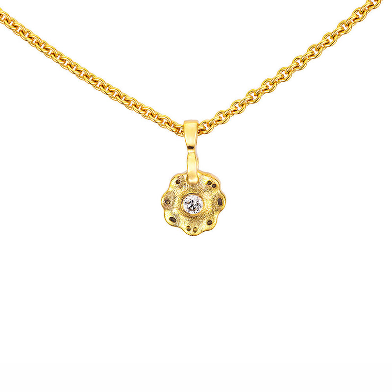 18 Karat Yellow Gold Flora charm with Diamond
