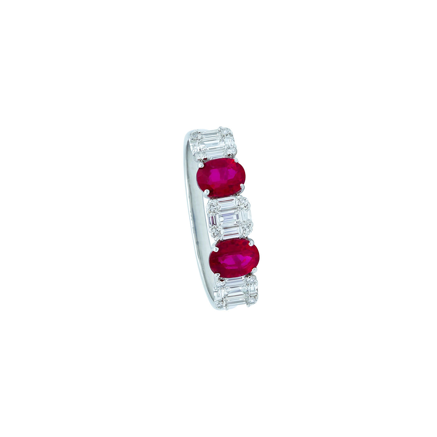 18 Karat White Gold 5 stone ring with Rubies and diamonds