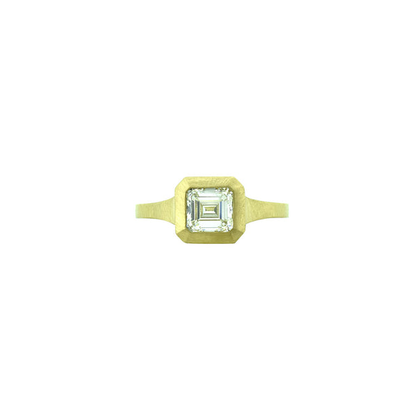 18 Karat Yellow Gold Asscher Cut Ring Set
