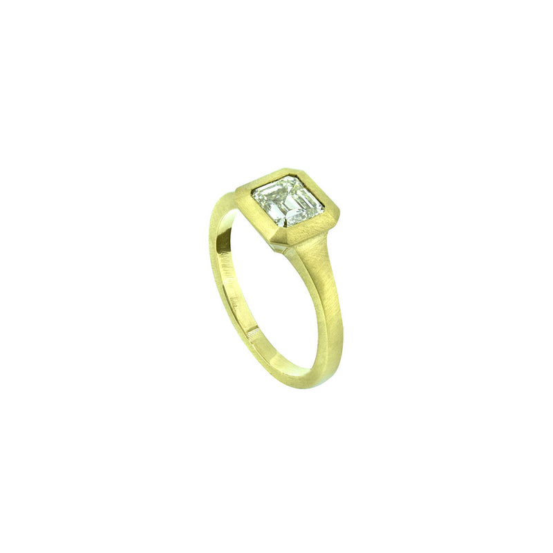 18 Karat Yellow Gold Asscher Cut Ring Set