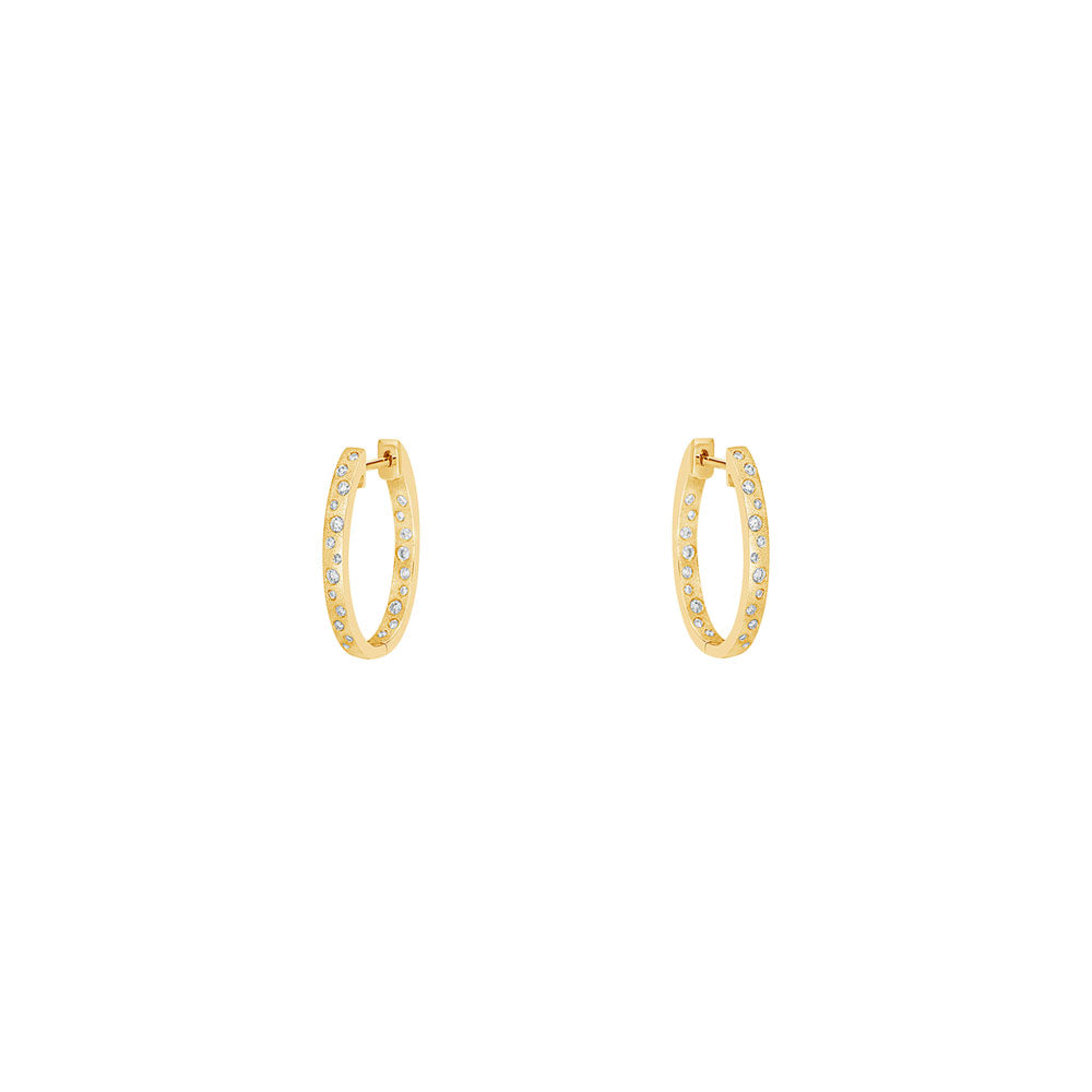 14 Karat Yellow Gold Oval In and Out Hoop Earrings With Flush Set Diamonds