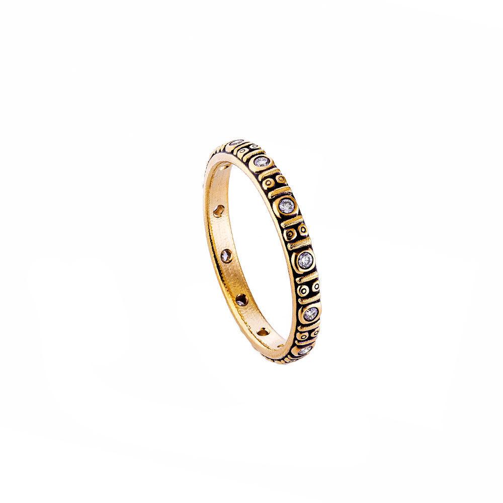 18 Karat Yellow Gold Circle band with diamond band