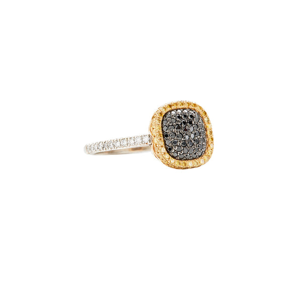 18 Karat Gold Ring with Black and Yellow Diamonds